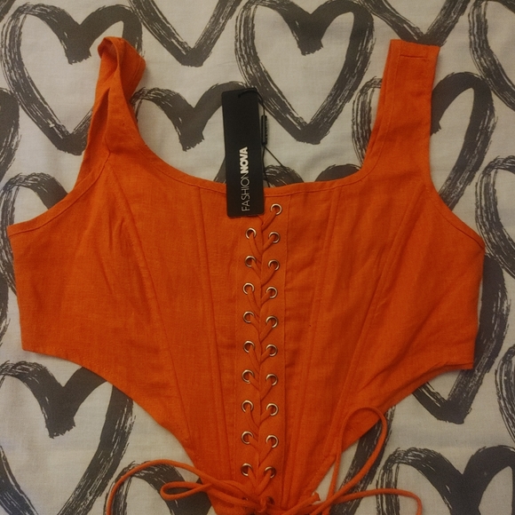 Fashion nova corset top - Picture 3 of 4